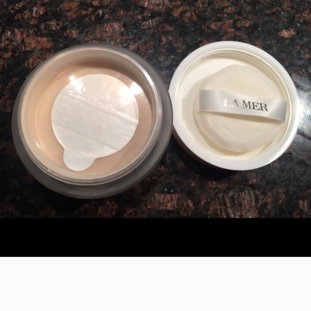 LaMer Powder - Picture 2 of 4